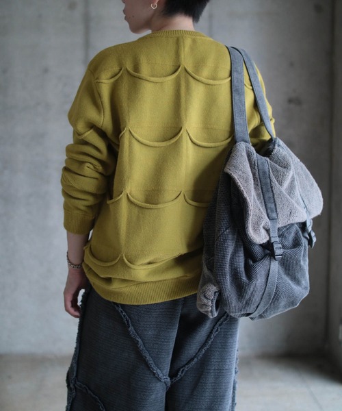 grapevine by k3（グレープバインバイケースリー）の「ALLPOCKET SWEATER（ニット/セーター・メンズ・マスタード・M）」の16枚目の写真