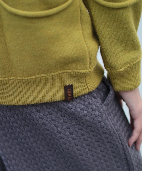 grapevine by k3（グレープバインバイケースリー）の「ALLPOCKET SWEATER（ニット/セーター・メンズ・マスタード・M）」の10枚目の写真