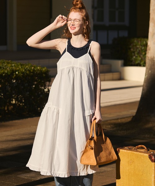 BONLECILL(ボンルシール)の「アソート柄ヴィンテージライクコットンフリルキャミワンピース(ワンピース・レディース・オフホワイト/ブルー系/ブラウン系/ブラック・FREE)」の1枚目の写真