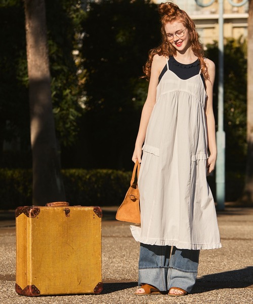 BONLECILL(ボンルシール)の「アソート柄ヴィンテージライクコットンフリルキャミワンピース(ワンピース・レディース・オフホワイト/ブルー系/ブラウン系/ブラック・FREE)」の15枚目の写真