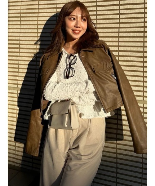 rienda(リエンダ)の「チュールレイヤードジャストウエストストレートパンツ(スラックス・レディース・ライトベージュ/グレー・SMALL/MEDIUM)」の4枚目の写真