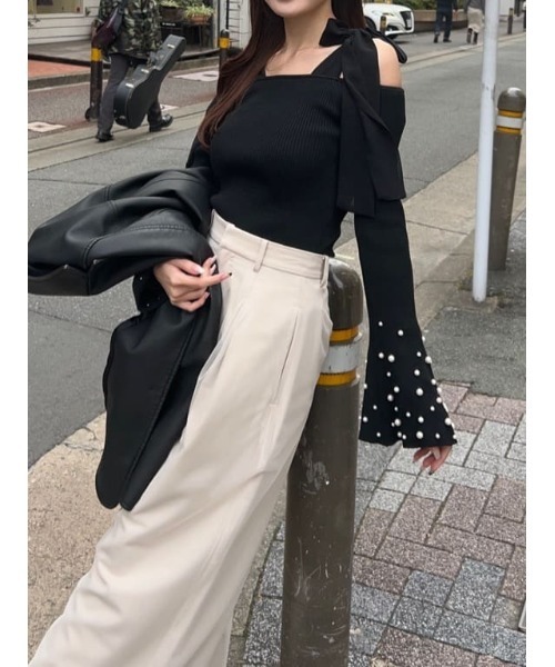 rienda(リエンダ)の「チュールレイヤードジャストウエストストレートパンツ(スラックス・レディース・ライトベージュ/グレー・SMALL/MEDIUM)」の5枚目の写真