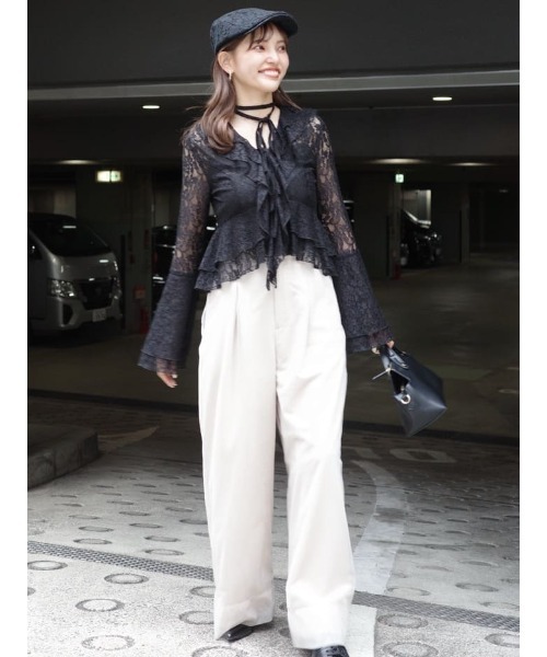 rienda(リエンダ)の「チュールレイヤードジャストウエストストレートパンツ(スラックス・レディース・ライトベージュ/グレー・SMALL/MEDIUM)」の8枚目の写真