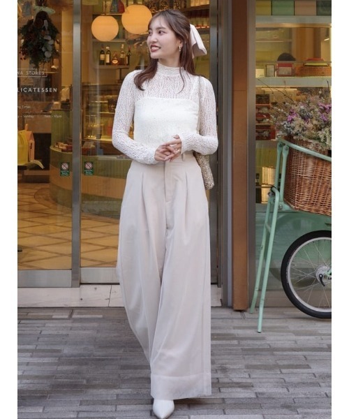 rienda(リエンダ)の「チュールレイヤードジャストウエストストレートパンツ(スラックス・レディース・ライトベージュ/グレー・SMALL/MEDIUM)」の14枚目の写真