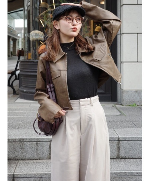 rienda(リエンダ)の「チュールレイヤードジャストウエストストレートパンツ(スラックス・レディース・ライトベージュ/グレー・SMALL/MEDIUM)」の22枚目の写真