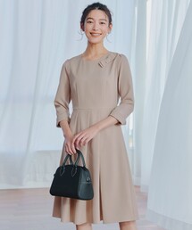 リボンブローチ&ベルト付きフレアワンピース
