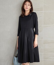 Tiaclasse（ティアクラッセ）の「リボンブローチ＆ベルト付きフレアワンピース（ワンピース）」