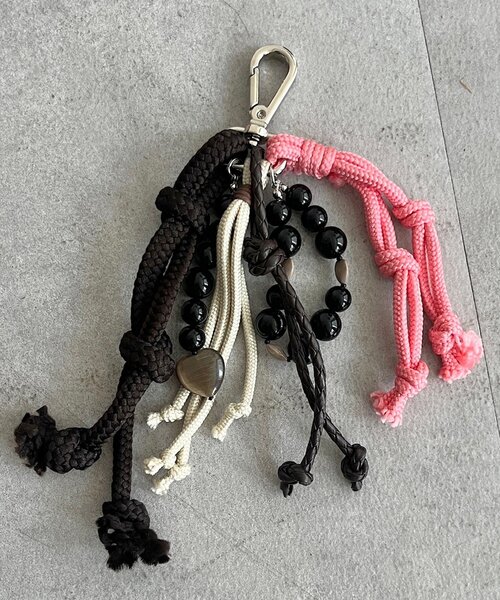 DouDou（ドゥドゥ）の「【新色追加】ハンドメイドチャーム（その他小物・レディース・ベビーピンク/グリーン/ピンク/レッド/パープル/オレンジ/ブラック/ブルー/ブラック系その他/ブラウン・FREE）」の15枚目の写真