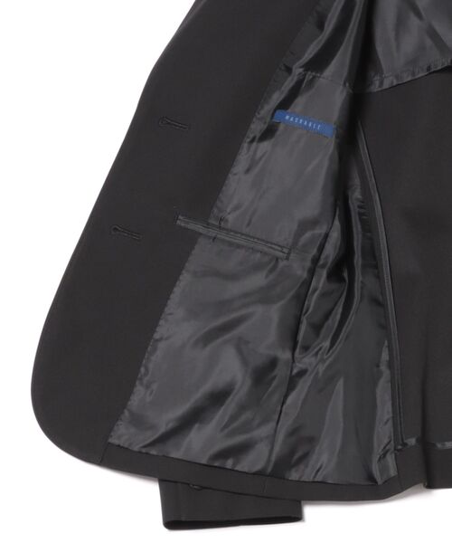 m.f.editorial（エムエフエディトリアル）の「【ストレッチ ウォッシャブル 撥水】m.f.エディトリアルレディース 黒無地2釦ジャケット(セットアップ可能)（スーツジャケット・レディース・ブラック・MEDIUM/LARGE/S/X-LARGE）」の3枚目の写真