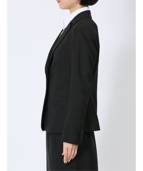 m.f.editorial（エムエフエディトリアル）の「【ストレッチ ウォッシャブル 撥水】m.f.エディトリアルレディース 黒無地2釦ジャケット(セットアップ可能)（スーツジャケット・レディース・ブラック・MEDIUM/LARGE/S/X-LARGE）」の9枚目の写真