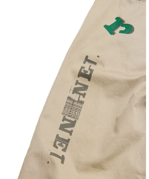 SOPHNET.（ソフネット）の「SIMON TAYLOR: LOGO CHINO PANTS（チノパンツ・メンズ・ベージュ・SMALL/MEDIUM/LARGE/X-LARGE）」の9枚目の写真