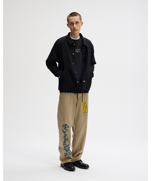 SOPHNET.（ソフネット）の「SIMON TAYLOR: LOGO CHINO PANTS（チノパンツ・メンズ・ベージュ・SMALL/MEDIUM/LARGE/X-LARGE）」の3枚目の写真