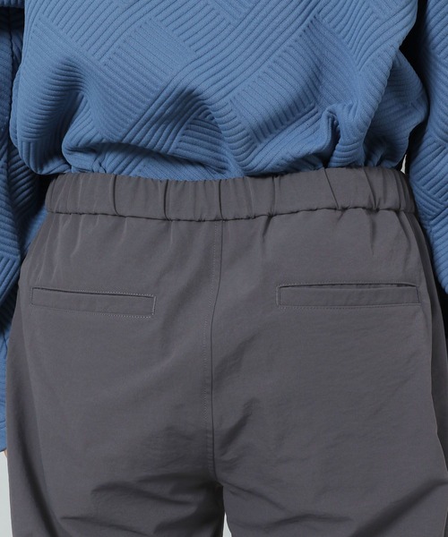 LAKOLE（ラコレ）の「PEテックスリムパンツ / 291476（その他パンツ・メンズ・チャコールグレー/ブラック・MEDIUM/LARGE）」の16枚目の写真