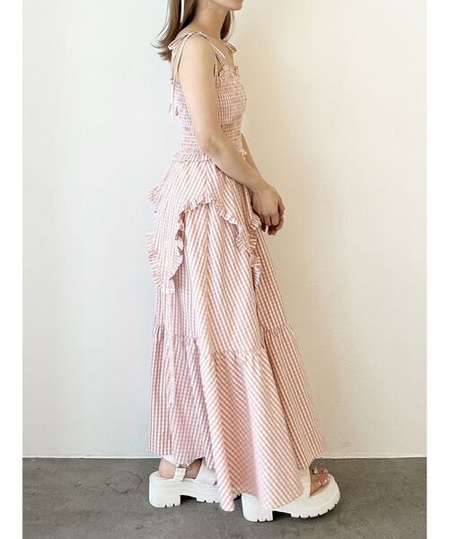 CALNAMUR(カルナムール)の「GINGHAM SHIRRING GATHER OP/ギンガムシャーリングギャザーワンピース(ワンピース・レディース・ブラック/ピンク・FREE)」の17枚目の写真