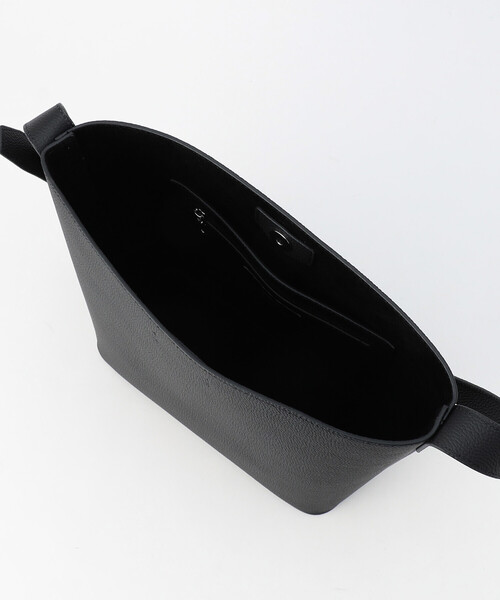 COMME CA(コムサ)の「ワンショルダー バッグ(ショルダーバッグ・レディース・ホワイト・FREE)」の8枚目の写真