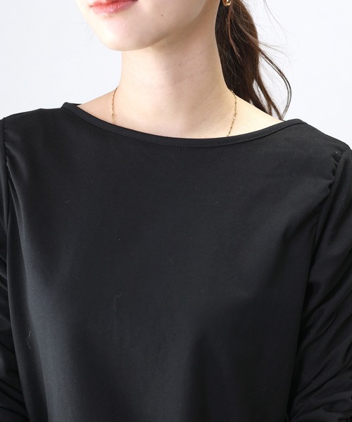 Aletta vita(アレッタビータ)の「ボートネック袖シャーリングカットソー(Tシャツ/カットソー・レディース・オフホワイト/ブラック・M)」の18枚目の写真