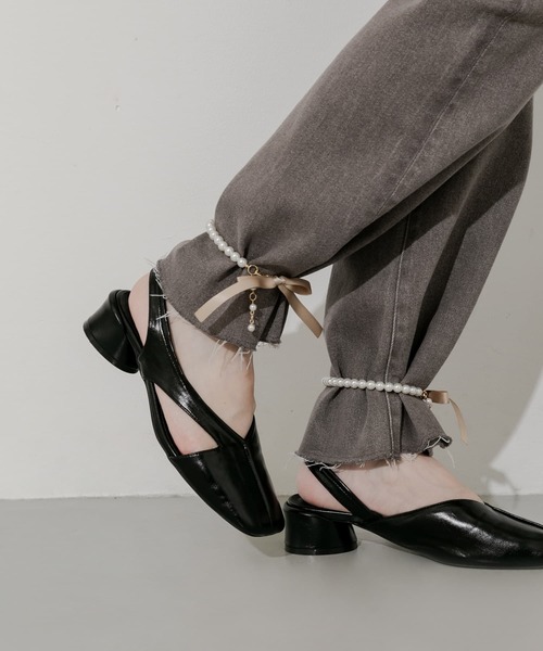 SMELLY（スメリー）の「『WEB/一部店舗限定』パールリボンアンクレット（アンクレット・レディース・ベージュ/ブラック・-）」の3枚目の写真