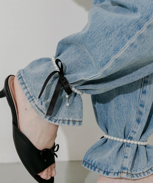 SMELLY（スメリー）の「『WEB/一部店舗限定』パールリボンアンクレット（アンクレット・レディース・ベージュ/ブラック・-）」の11枚目の写真