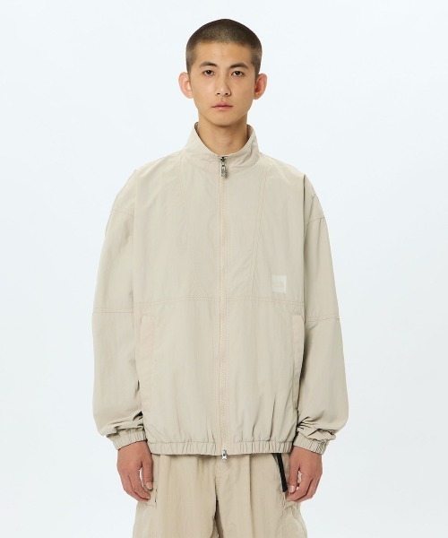 THE NORTH FACE（ザノースフェイス）の「THE NORTH FACE ENRIDE TRACK JK（ザ・ノース・フェイス エンライドトラックジャケット）（ナイロンジャケット・メンズ・ベージュ系/ネイビー系/ブラック・LARGE/MEDIUM/X-LARGE）」の2枚目の写真