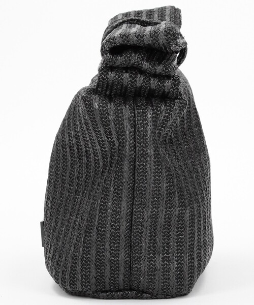 FREAK'S STORE(フリークスストア)の「HELOYSE/エロイーズ ribbon pouch raffia/リボンポーチ ラフィアバッグ(ハンドバッグ・レディース・ベージュ/ブラック・ONE SIZE)」の3枚目の写真