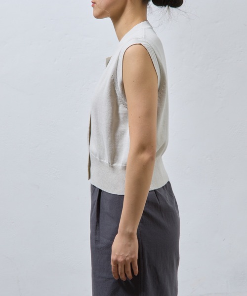 paradigm（パラダイム）の「【paradigm】コットンニットコンパクトベスト（ベスト・レディース・アイボリー/ブラック/グレー・SMALL/MEDIUM）」の5枚目の写真