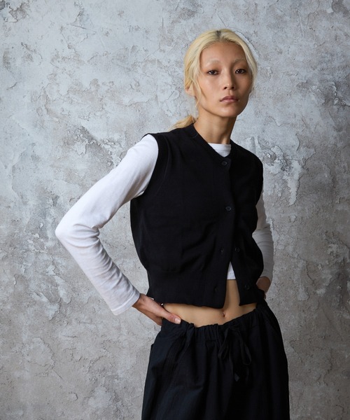 paradigm（パラダイム）の「【paradigm】コットンニットコンパクトベスト（ベスト・レディース・アイボリー/ブラック/グレー・SMALL/MEDIUM）」の22枚目の写真