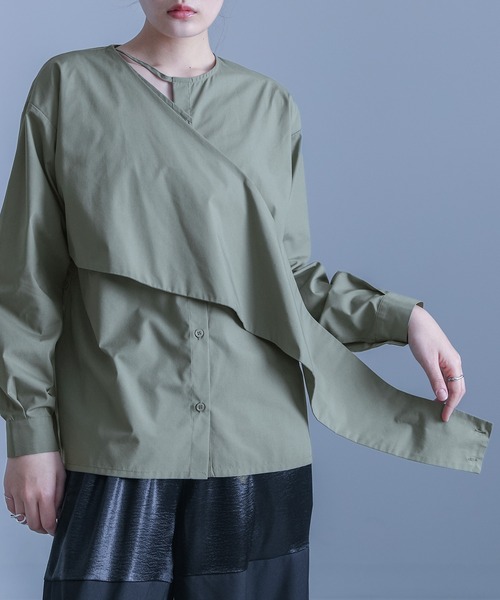 kOhAKU(コハク)の「アシメカシュクールシャツ(シャツ/ブラウス・レディース・オフホワイト/グリーン/ブラック・2/1)」の22枚目の写真