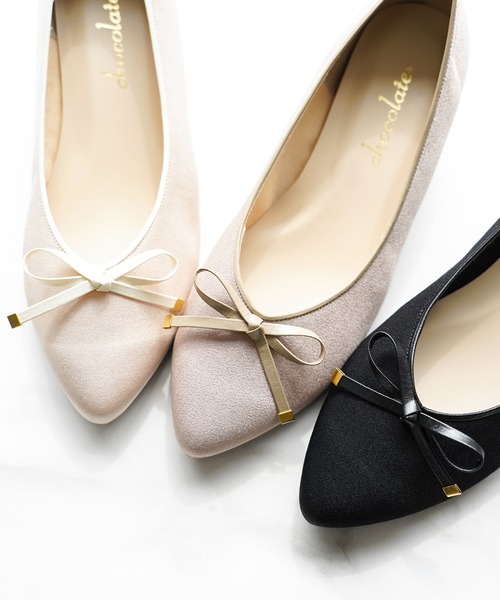 chocolates(チョコラテス)の「晴雨兼用 ポインテッドトゥ サテンバレエパンプス【日本製】(バレエシューズ・レディース・ブラック/グレイッシュベージュ/ピンクベージュ・22cm/22.5cm/23cm/23.5cm/24cm/24.5cm/25cm)」の14枚目の写真