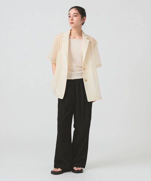 Ray BEAMS(レイビームス)の「オーガンジー ハーフスリーブ ジャケット(テーラードジャケット・レディース・ベージュ/ブラック・0/1)」の3枚目の写真