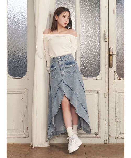 EATME（イートミー）の「FRONTスリットロングデニムスカート（デニムスカート・レディース・ブラック/ライトブルー・SMALL/MEDIUM）」の3枚目の写真