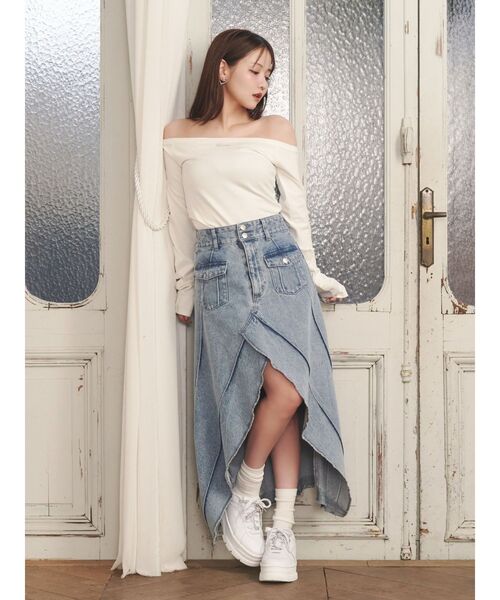 EATME（イートミー）の「FRONTスリットロングデニムスカート（デニムスカート・レディース・ブラック/ライトブルー・SMALL/MEDIUM）」の6枚目の写真