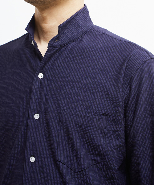 MEN'S MELROSE(メンズメルローズ)の「トリコットサッカーワンピースカラーシャツ(シャツ/ブラウス・メンズ・ネイビー/ホワイト/ブラック・4/2/3)」の6枚目の写真