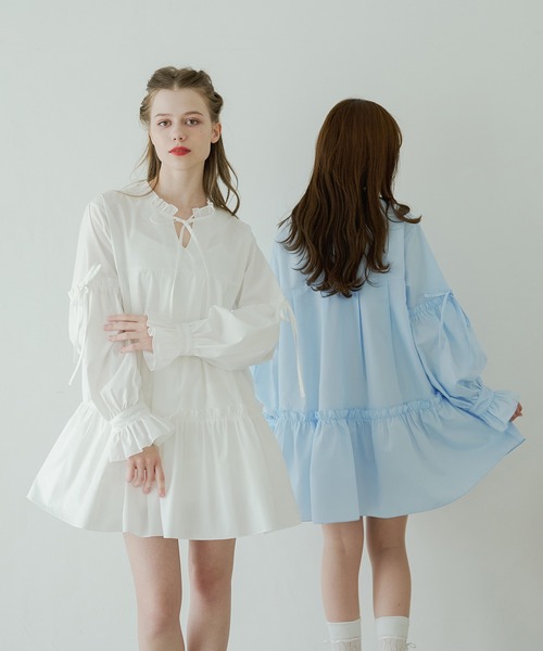 Ambre Neige(アンブルネージュ)の「ribbon frill tunic shirt / リボンフリルチュニックシャツ(シャツ/ブラウス・レディース・ライトブルー/オフホワイト・FREE)」の3枚目の写真