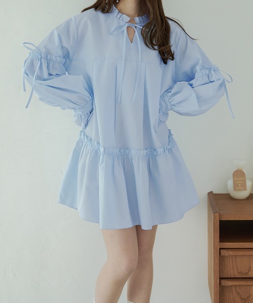 Ambre Neige(アンブルネージュ)の「ribbon frill tunic shirt / リボンフリルチュニックシャツ(シャツ/ブラウス・レディース・ライトブルー/オフホワイト・FREE)」の8枚目の写真