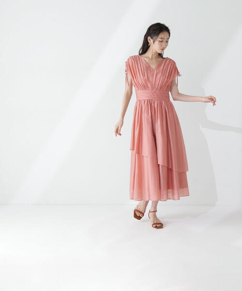 NATURAL BEAUTY BASIC（ナチュラルビューティーベーシック）の「◇Ｖネックティアードワンピース（ワンピース・レディース・ピンク/ベージュ/ブラック・MEDIUM/SMALL/P/S）」の15枚目の写真