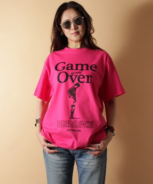 LIBERTY CITY（リバティシティ）の「【LIBERTY CITY/リバティーシティ】 [GAME OVER] Tシャツ（Tシャツ/カットソー・メンズ・ホワイト/ピンク/ターコイズブルー・2/3/4）」の3枚目の写真