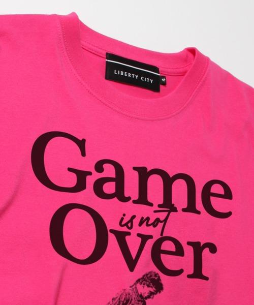 LIBERTY CITY（リバティシティ）の「【LIBERTY CITY/リバティーシティ】 [GAME OVER] Tシャツ（Tシャツ/カットソー・メンズ・ホワイト/ピンク/ターコイズブルー・2/3/4）」の20枚目の写真