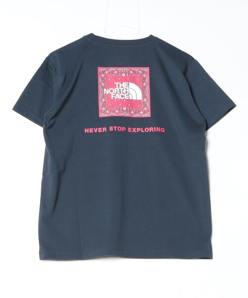 THE NORTH FACE(ザノースフェイス)の「ザ ノース フェイス THE NORTH FACE S/S Bandana Square Logo Tee_ショートスリーブバンダナスクエアロゴティー(Tシャツ/カットソー・レディース・ピンク/ブラック/ネイビー/ホワイト×ネイビー・M/L/XL/S)」の8枚目の写真