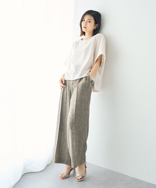 YECCA VECCA（イェッカヴェッカ）の「ドルマンブラウス（シャツ/ブラウス・レディース・ライトベージュ/サックスブルー/ネイビー・FREE）」の7枚目の写真