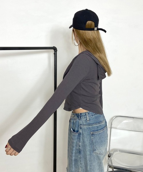 non-hedge(ノンヘッジ)の「切替ジップショート丈パーカー(パーカー・レディース・チャコールグレー/グレー/オフホワイト・FREE)」の18枚目の写真