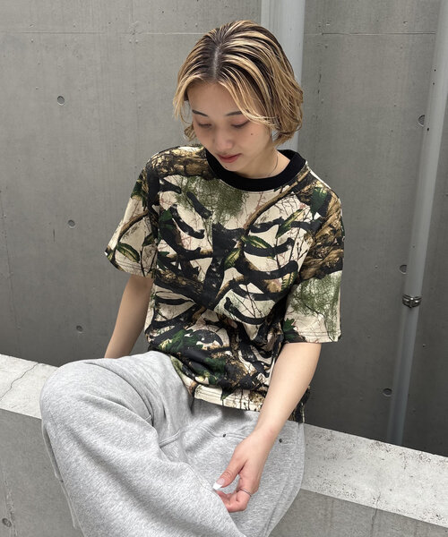WHO'S WHO gallery(フーズフーギャラリー)の「【2サイズ/UNISEX】COOPER FACTボーンTEE(Tシャツ/カットソー・レディース・ホワイト/ブラック/ブラウン・LARGE/MEDIUM)」の12枚目の写真