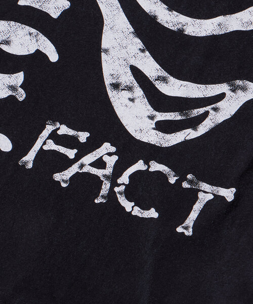 WHO'S WHO gallery(フーズフーギャラリー)の「【2サイズ/UNISEX】COOPER FACTボーンTEE(Tシャツ/カットソー・レディース・ホワイト/ブラック/ブラウン・LARGE/MEDIUM)」の16枚目の写真
