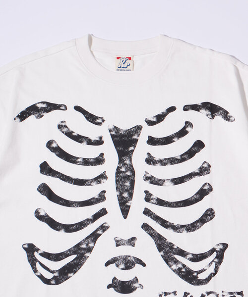 WHO'S WHO gallery(フーズフーギャラリー)の「【2サイズ/UNISEX】COOPER FACTボーンTEE(Tシャツ/カットソー・レディース・ホワイト/ブラック/ブラウン・LARGE/MEDIUM)」の19枚目の写真
