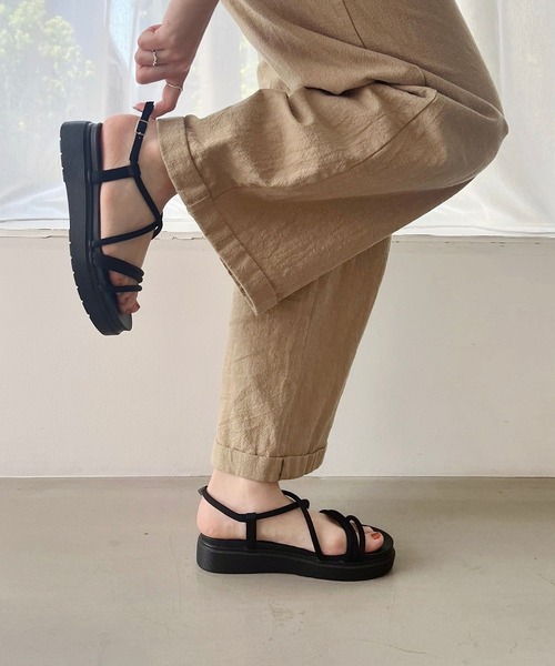 ORiental TRaffic（オリエンタルトラフィック）の「チューブストラップスポーツサンダル/55204（サンダル・レディース・ベージュ/モカ/ブラック・LL/S/M/L/3L/SS）」の9枚目の写真