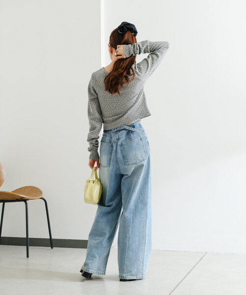 Kastane（カスタネ）の「【4色展開】小花柄スクエアサーマルカーディガン（カーディガン/ボレロ・レディース・ホワイト/アイボリー/グレー/ネイビー・FREE）」の5枚目の写真