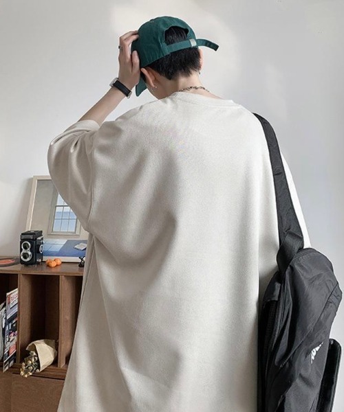link lot(リンクロット)の「フェイクスエードプリントBIGT ビッグロゴ 男女兼用 ストレッチ素材(Tシャツ/カットソー・メンズ・ブラック/グレー/アイボリー/グリーン・L/M)」の7枚目の写真