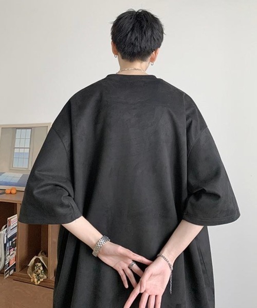 link lot(リンクロット)の「フェイクスエードプリントBIGT ビッグロゴ 男女兼用 ストレッチ素材(Tシャツ/カットソー・メンズ・ブラック/グレー/アイボリー/グリーン・L/M)」の11枚目の写真