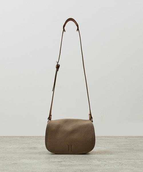 SLOW（スロウ）の「SLOW スロウ / shrink-mail bag- シュリンクレザーショルダーバッグ 牛革メールバッグ / 858S60R（ショルダーバッグ・メンズ・ブラック/チョコ/グレー・FREE）」の17枚目の写真