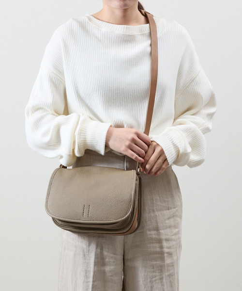 SLOW（スロウ）の「SLOW スロウ / shrink-mail bag- シュリンクレザーショルダーバッグ 牛革メールバッグ / 858S60R（ショルダーバッグ・メンズ・ブラック/チョコ/グレー・FREE）」の19枚目の写真