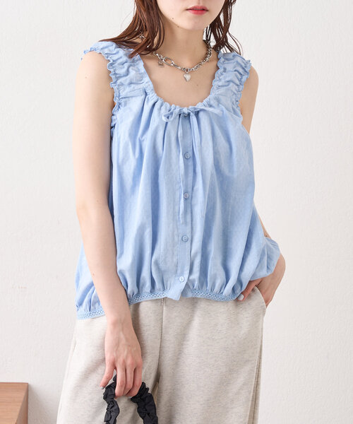 w closet（ダブルクローゼット）の「ノースリバルーンブラウス（シャツ/ブラウス・レディース・オフホワイト/ブラック/サックスブルー・FREE）」の3枚目の写真